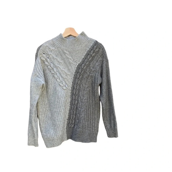 Simply Vera Wang women's size medium cable knit sweater - Picture 1 of 3